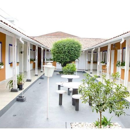 Hotel Gandhi Jacutinga Esterno foto